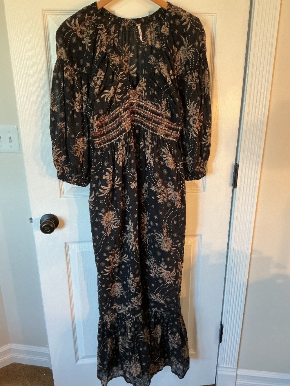 Free people floral boho maxi dress, smocked waist, balloon sleeve sz S/P